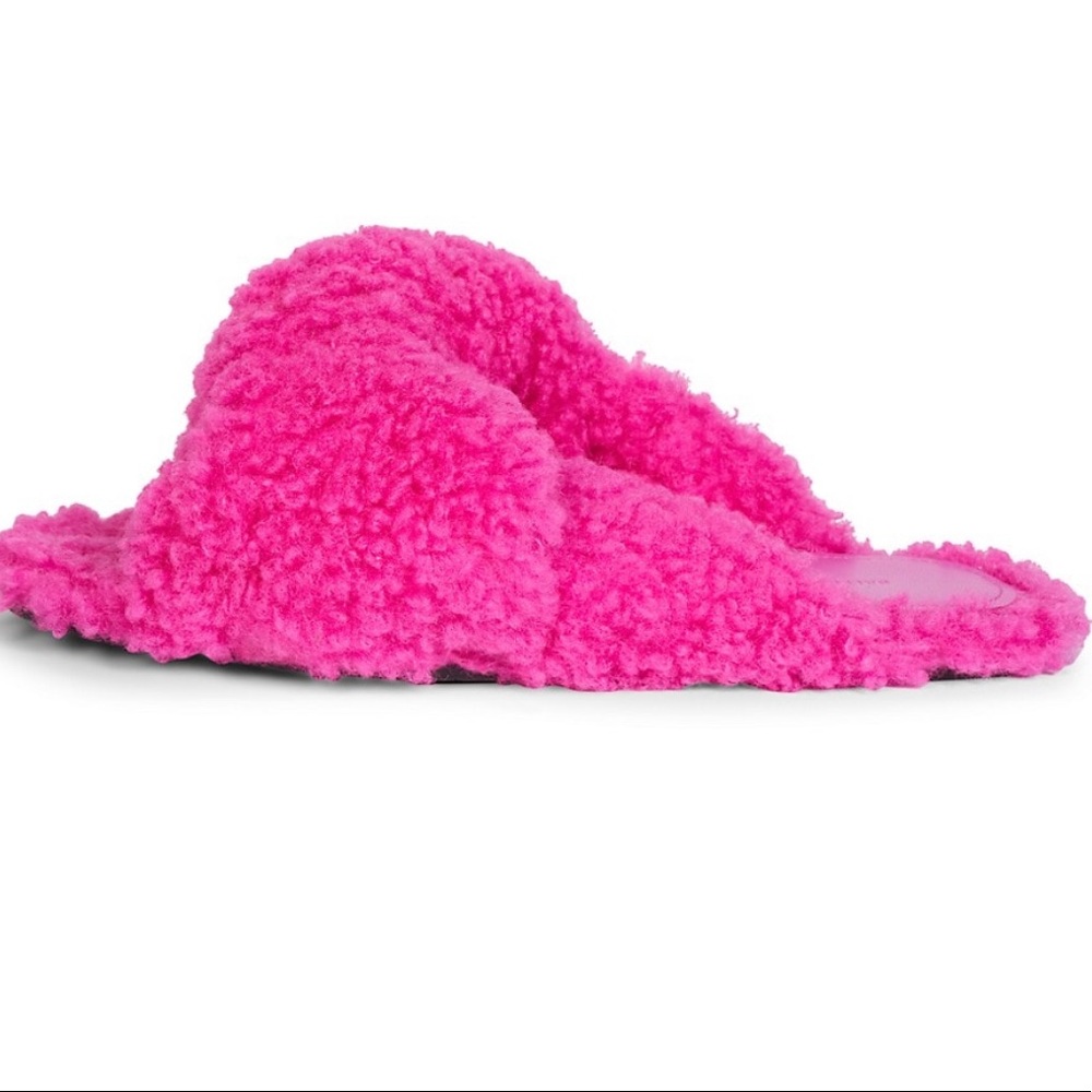 Balenciaga Drapy Faux Shearling Sandals - Picture 5 of 12